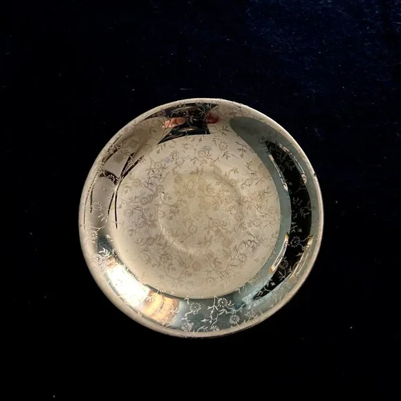 4 - Estate Vintage 22kt Hand Painted Demitasse Cups w/Saucers - Picture 3 of 11